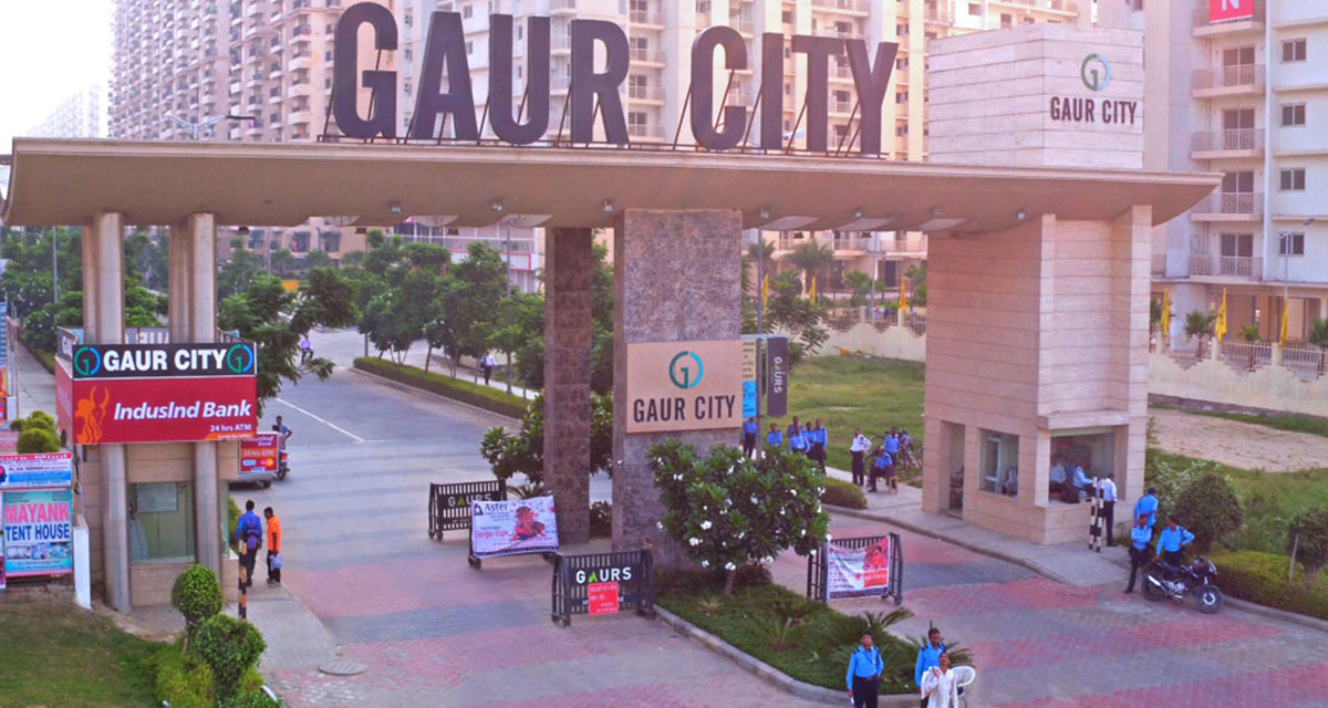 Gaur City 14th Avenue - gallery view 1